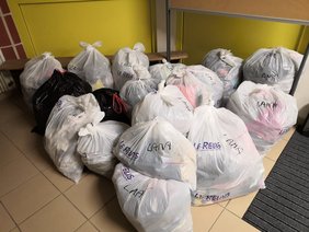 Sacs de textiles usagés de l'école de Lamagistère 