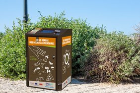 Colonne pour déposer les déchets alimentaires